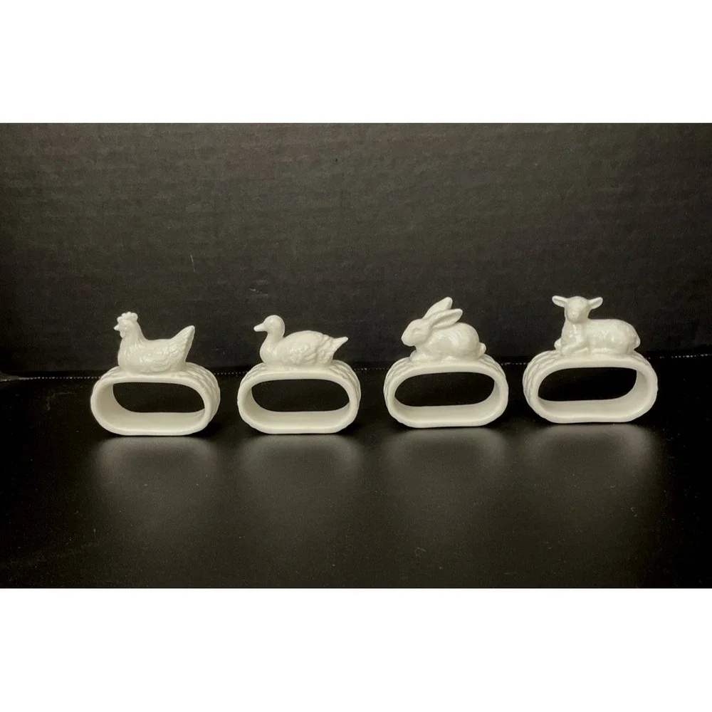 Martha Stewart White Ceramic‎ Napkin Rings Holders Farmhouse Animals Set of 4